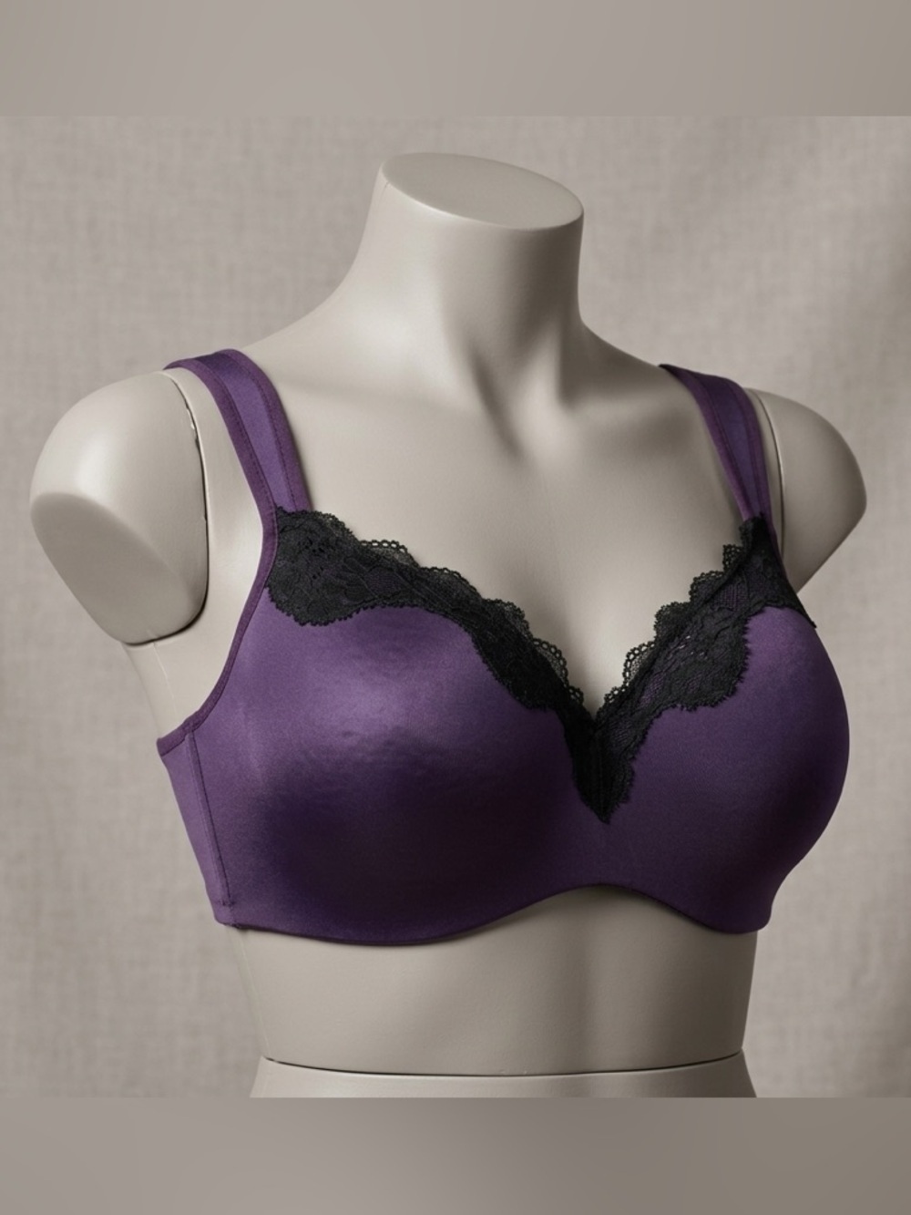 Cacique 40DDD Purple Black Lace Underwire Lightly Lined Bra EUC